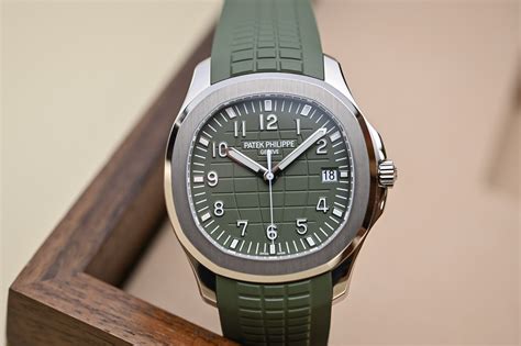 patek philippe aquanaut 5168g-010|Patek Philippe aquanaut green price.